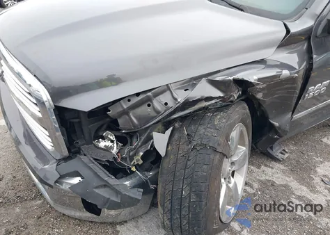 2018 Ram 1500 Big Horn 4X4 5'7 Box z USA, uszkodzony, nr VIN 1C6RR7LG7JS140638